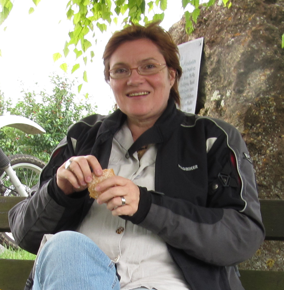 Barbara Evening Moppedkleidung